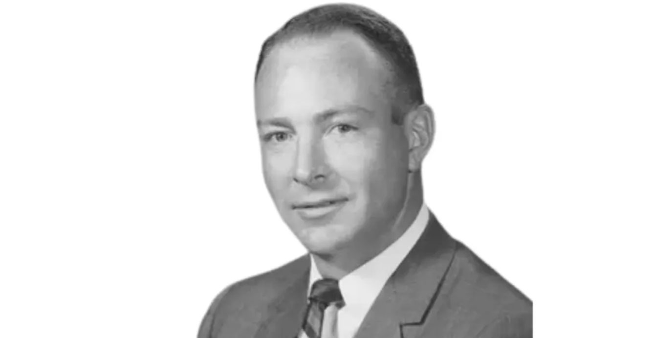 Edgar Mitchell1692926764.jpg
